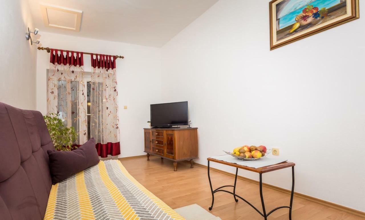 Apartment Leut Slatine Extérieur photo